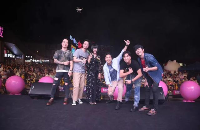 众星齐聚百色 唱响“森林·中心城”周年庆典音乐节